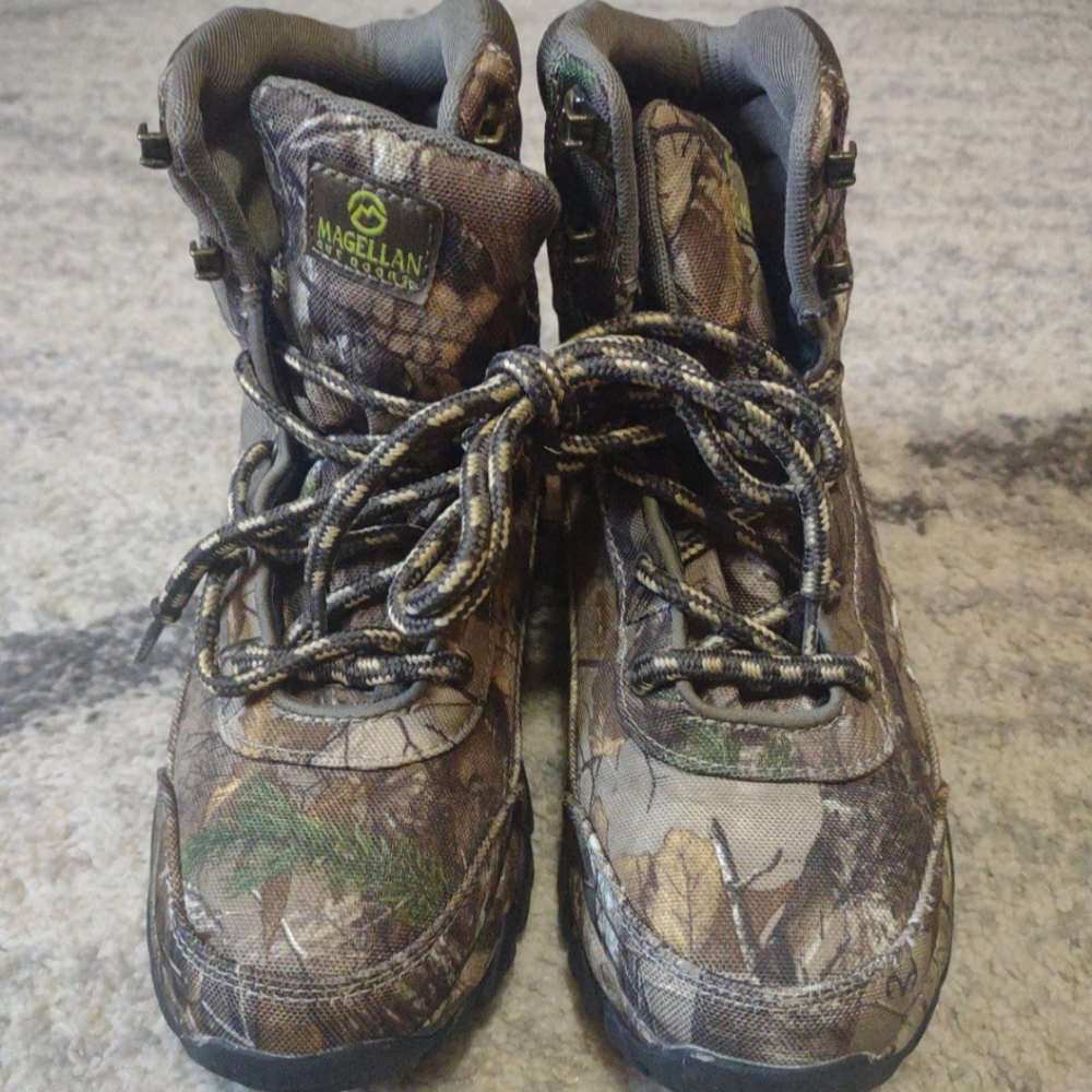 Boys Camouflage Hunting Boots